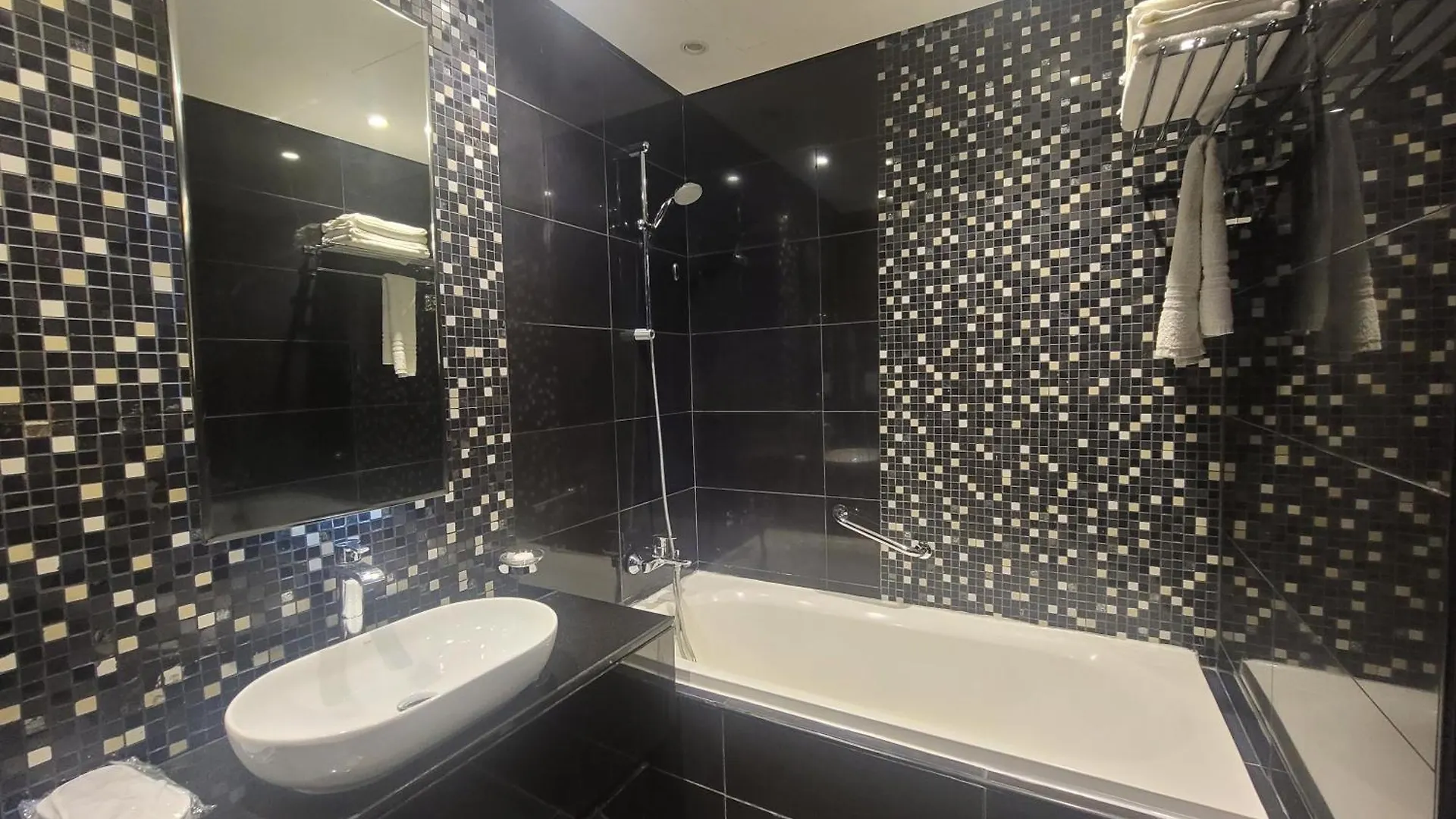 Damac Voleo Downtown Apartment Dubai